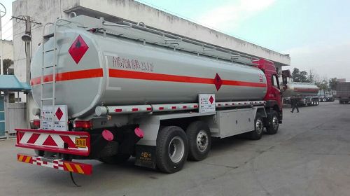 hblsqc.com青島悍V前四后六油罐車 hblsqc.com青島悍V前四后六油罐車